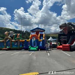 Tobog Hiper Duplo Grande

Combo Rex

Safari Parque