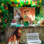 Decorao Rei Leo 
Mesa com tecido de juta .
#decoracaoreileao