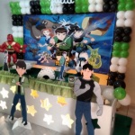 Decorao Ben 10 com tela de bales