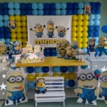 Minions
Mesa colmeia